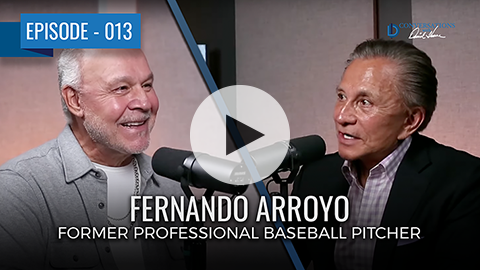 Former professional baseball pitcher Fernando Arroyo